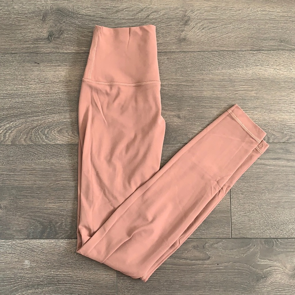 Lululemon High-Rise Align Legging